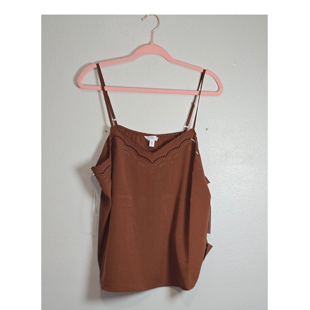 Time and Tru Brown Eyelet Camisole XXL 20 Scalloped V-Neck Recycled Polyester
